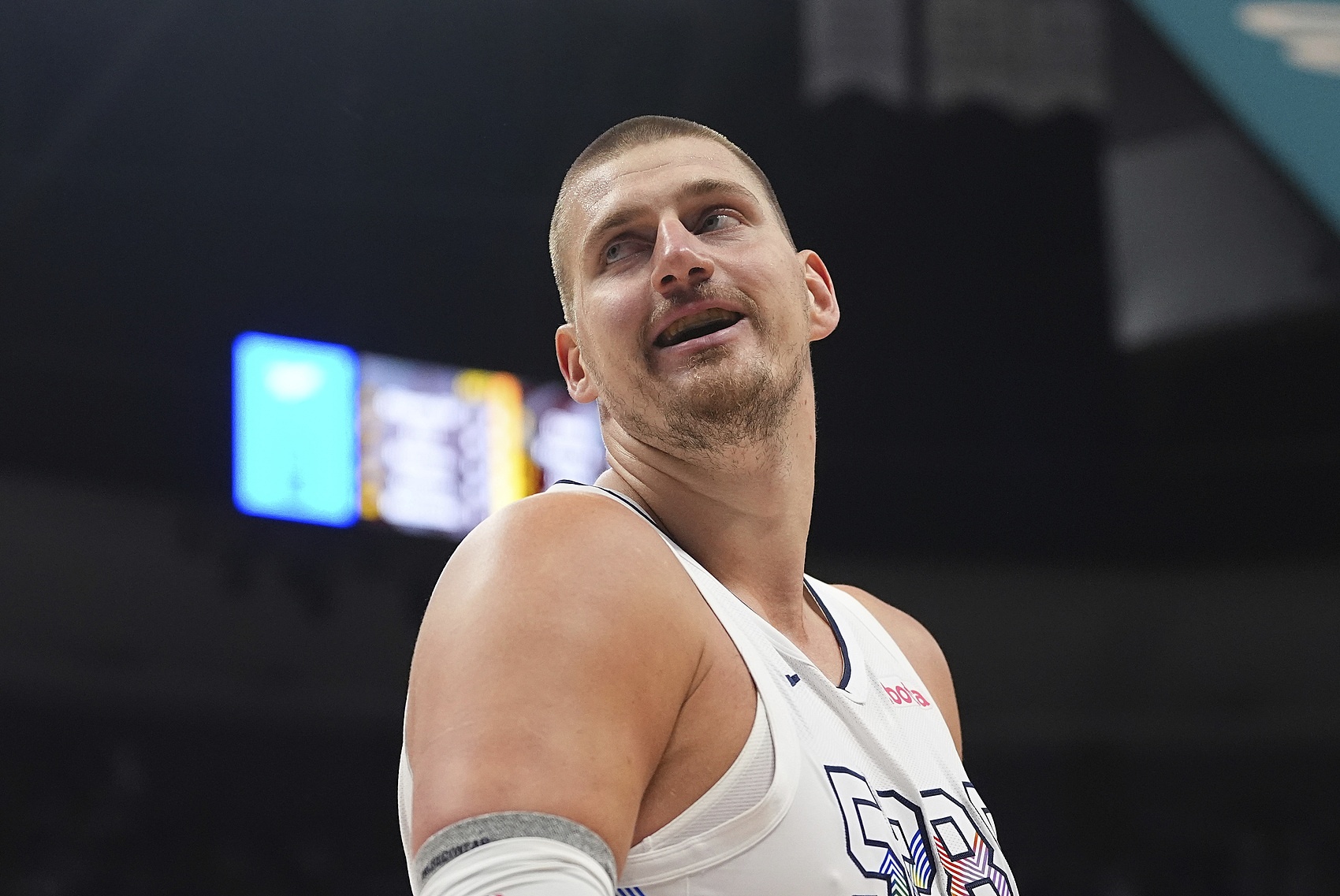 立博-美记：若75大晚评一年约基奇可能入选 他如今的荣誉能稳进名人堂