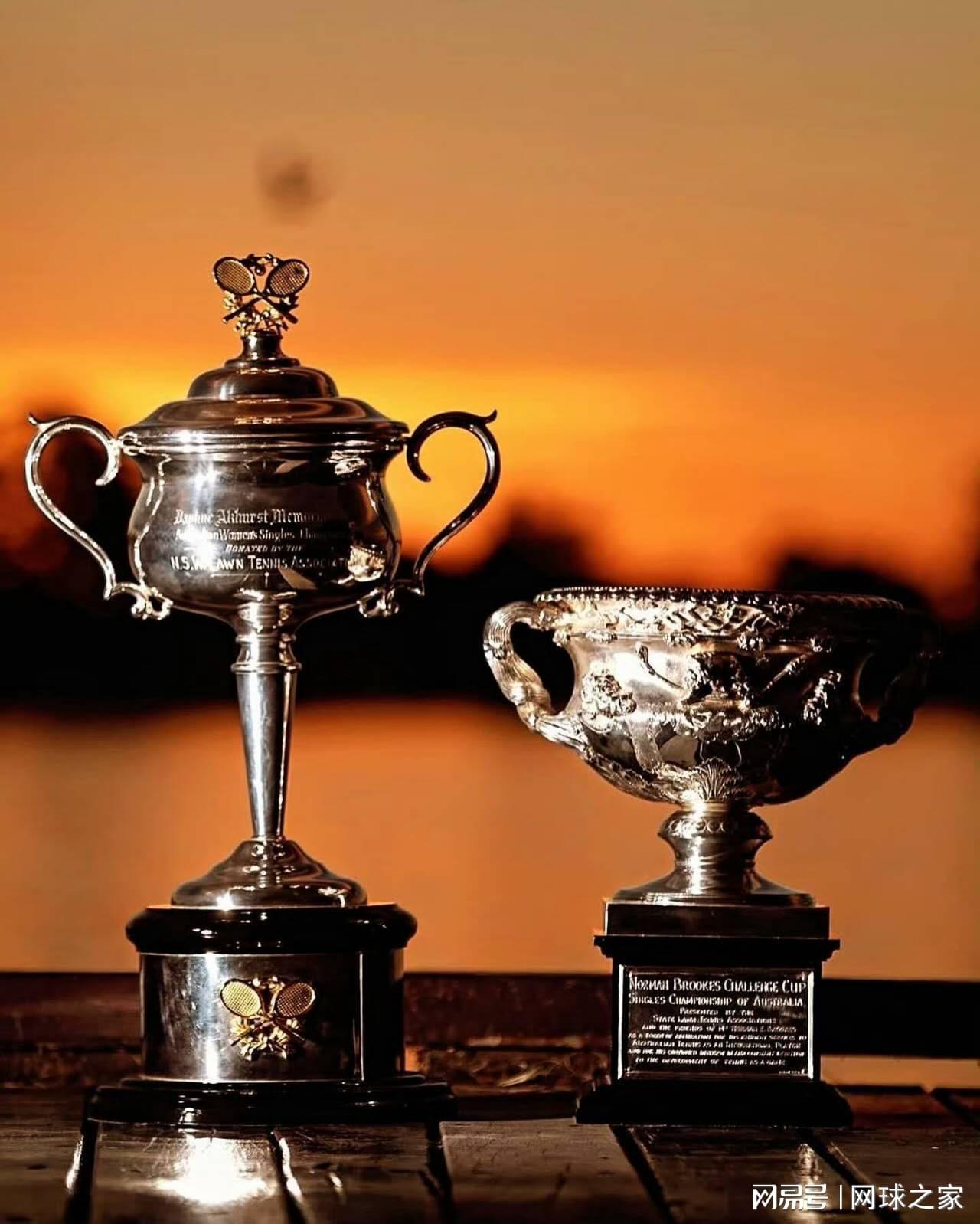 男单上半区四强产生，皆是三盘直落！